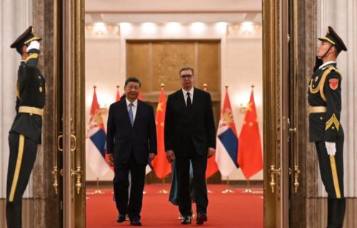 Vučić i Srbija u centru pažnje kineskih medija: Članci o "čeličnom prijateljstvu" na naslovnicama