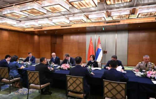 Vučić sa kineskim kompanijama: "Srbija želi da ide u korak sa najsavremenijim zemljama sveta"