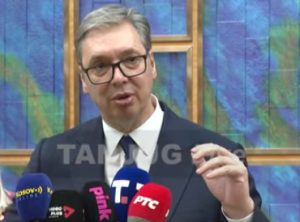 “Očekuje ih muka, pomažemo koliko možemo”: Vučić o novom napadu na srpske institucije na KiM
