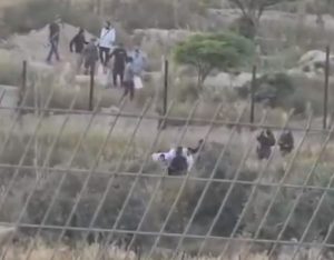 Izraelski ekstremisti naterali Palestince da iskopaju pokojnika: Morbidno iživljavanje na Zapadnoj obali