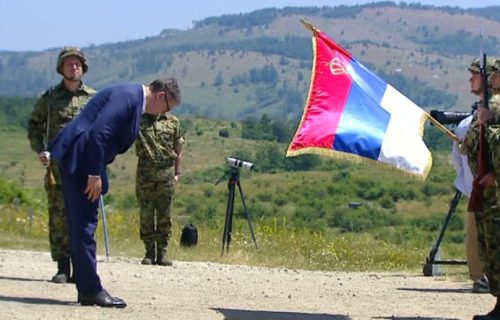 (UŽIVO) Predsednik Vučić gledao spektakularne scene: Vojska Srbije dejstvuje na Pasuljanskim livadama
