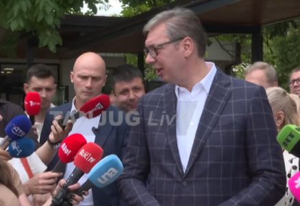 “U očajnom je stanju”: Vučić najavio ubrzane radove na rekonstrukciji pruge Valjevo-Vrbnica