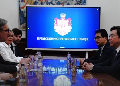 Predsednik Vučić sastao se sa kineskim stručnjakom za veštačku inteligenciju Kaj-Fu Lijem (FOTO)