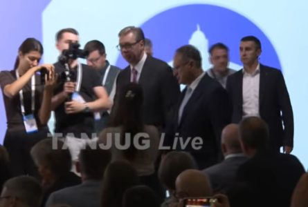 Predsednik Vučić na otvaranju XXI Svetskog kongresa ekonomista Međunarodne ekonomske asocijacije (VIDEO)