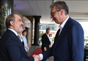 “Odličan razgovor”: Vučić sa ambasadorima država EU o politici proširenja i evropskom putu Srbije (FOTO)