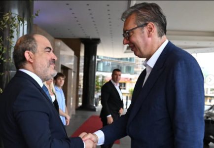 “Odličan razgovor”: Vučić sa ambasadorima država EU o politici proširenja i evropskom putu Srbije (FOTO)