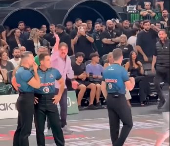 Iz haosa u haos: Janakopulos psovao i vređao sudije (VIDEO)
