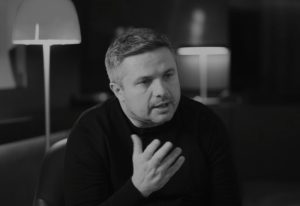 Tragičan kraj poznatog komentatora: Otkriveno od čega je preminuo Edin Avdić