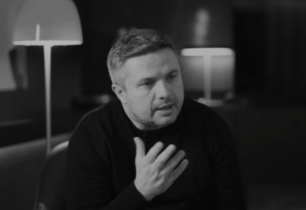 Tragičan kraj poznatog komentatora: Otkriveno od čega je preminuo Edin Avdić