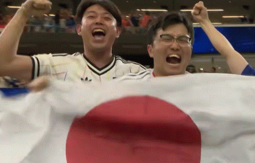 Svet im se divi: Japanski navijači održali lekciju iz kulture (VIDEO)