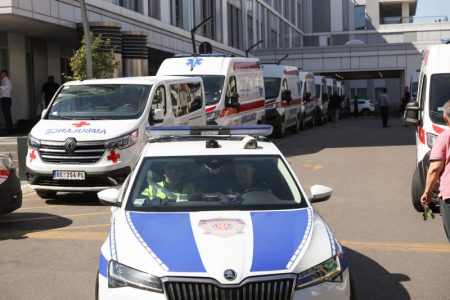 Važan apel MUP za sve vozače u Srbiji: Dosledno poštujte propise