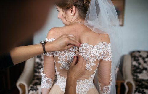 Najveće greške pri izboru venčanice: Čuvena dizajnerka otkriva šta mlade najčešće zanemare