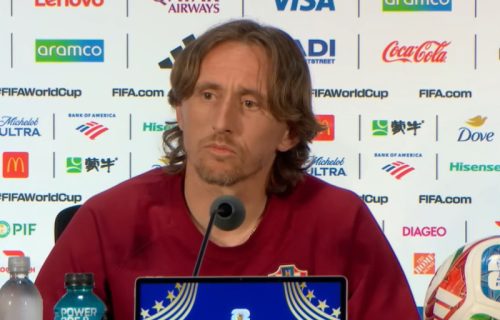 Dirljive scene pred bitnu utakmicu: Modrić nije mogao da zadrži suze (VIDEO)