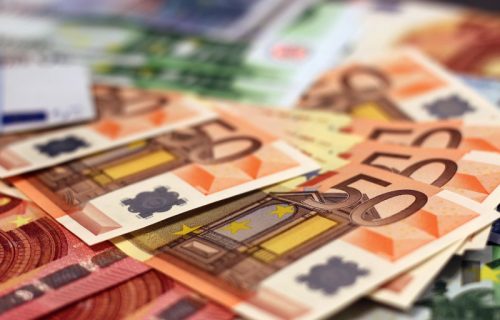 Minimalac i do 1.400 evra: Crna Gora sprema novi obračun plata, evo šta čeka penzionere