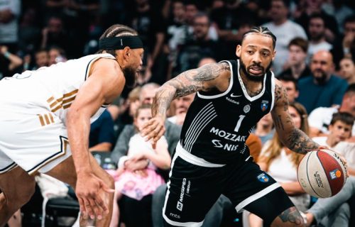 Strašno poluvreme: Partizan ima dvocifrenu prednost, Dubai u zaostatku