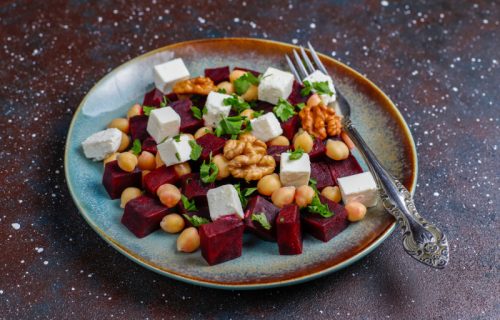Lagana i zdrava salata od cvekle: Jednostavan recept koji može da bude idealan obrok u svako doba dana