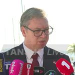 (UŽIVO) Vučić se obraća iz Tivta: "Protiv mene dugo vode brutalnu kampanju u Crnoj Gori" (VIDEO)