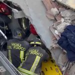 Velika eksplozija gasa u zgradi: Tri osobe poginule, dve povređene, objekat se srušio u trenu (VIDEO)