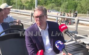 Vučić: “Saobraćaj na auto-putu Čačak-Kraljevo od sutra u 9, putarina besplatna do 1. jula”