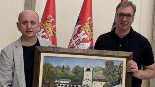 Vučić zahvalio Kneževiću na poklonu u ime grupe Srba sa Cetinja