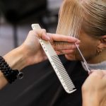 Želite šiške? Oblik lica je ključan: Frizeri otkrivaju kako da izaberete pravi stil
