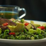 Salata od krastavaca i avokada: Zelena sinfonija vitamina i ukusa (RECEPT+ VIDEO)