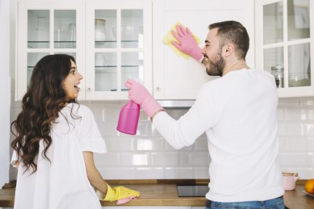 Očevi sve prisutniji u kući : “Mr. Mom” generacija menja porodične uloge