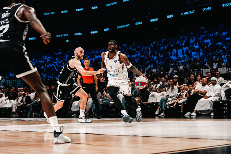 Igra se veliko finale: Dubai konstantno vodi, Partizan juri rezultat