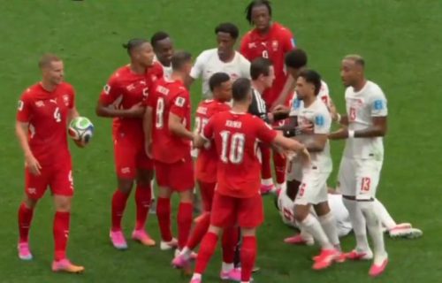 Džaka ponovo u centru skandala: Naseo na provokaciju Kanađanina, pa ga šutnuo iz sve snage (VIDEO)