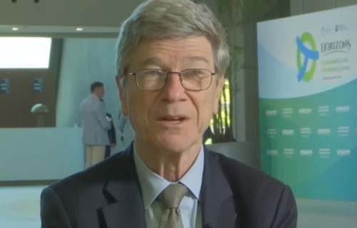 Profesor Saks: Sankcije NIS-u su nezakonite, jedna zemlja ne bi trebalo da maltretira druge