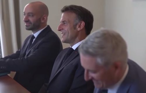 Makron pun reči hvale: "Vučić radi odličan posao, Srbija vredno radi"
