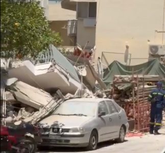 Jezivi snimci iz Atine: Srušila se cela zgrada, spasioci tragaju za zatrpanim ljudima