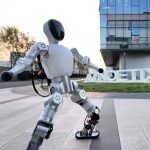Dolazi era humanoidnih robota: Neki koštaju kao malo jači kompjuter, proizvode se stotine hiljada
