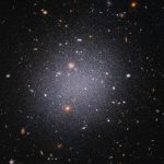 Mičio Kaku: Da li je tamna materija zapravo posledica gravitacije iz drugih dimenzija?