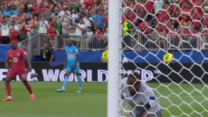 Kongo šokirao Ronalda: Portugalci poveli, a onda kakav gol u nadoknadi poluvremena (VIDEO)