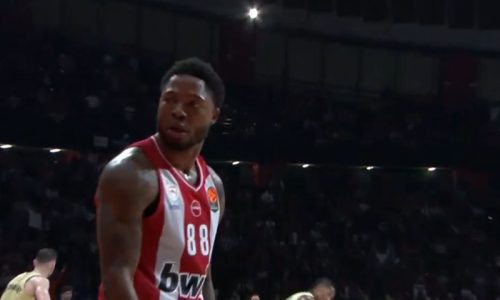 Ataman grmi posle majstorice: Tajrik Džons upao u svlačionicu i udario Nana (VIDEO)
