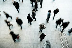 Nova studija upozorava: Za opstanak čovečanstva možda nije dovoljno 2,1 dete po ženi