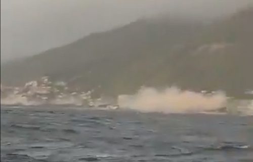 Najstrašniji snimci uništenja u Venecueli: Ribar sa mora gleda kako se grad ruši, izgleda kao da je rat