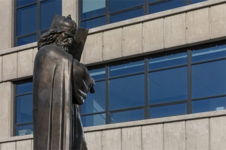 Viši sud u Beogradu prudužio pritvor bivšem načelniku PU Beograd