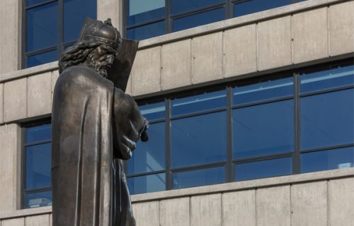 Viši sud u Beogradu prudužio pritvor bivšem načelniku PU Beograd