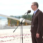 "Pravo malo arhitektonsko-građevinsko remek-delo": Vučić na spajanju novog mosta preko Dunava