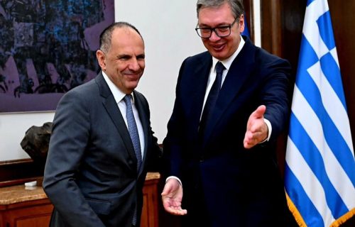 Vučić se sastao sa Gerapetritisom: "Veliki potencijali za snažnije strateško partnerstvo Srbije i Grčke"