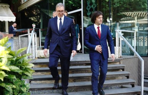 Vučić na ručku sa Kobahidzeom: "Upoznavanje sa bogatom gruzijskom gastronomijom u opuštenijoj atmosferi"
