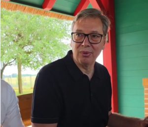 Vučić se obratio po povratku iz Tivta: “Zahvalan sam svima, posebno Srbima u Crnoj Gori” (VIDEO)