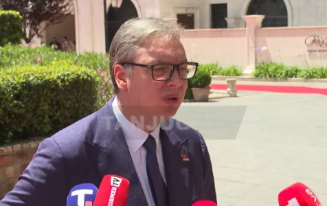 “Nisu im smetali kada su gasili požar”: Vučić o srpskim mladićima koje su vratili iz Tivta