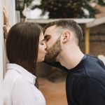 Poljubac krije mnogo više od romantike: Šta se zaista dešava kada se dvoje ljudi ljube