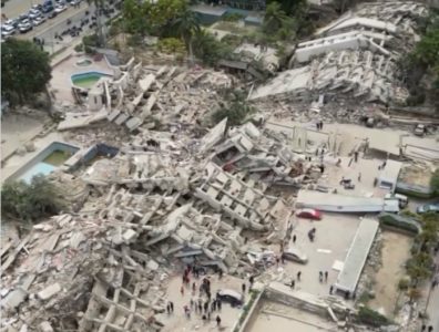 Raste broj mrtvih u Venecueli: Milioni dece u ugroženim područujima, država mobiliše tešku mehanizaciju