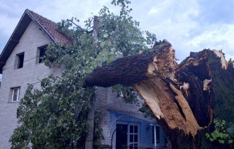 MUP u stanju pune pripravnosti zbog hitnih upozorenja RHMZ: Upućen apel građanima (FOTO)