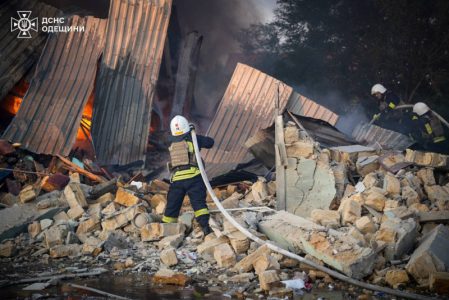 Rusija izvela nove udare na ukrajinske luke: Ubijene tri osobe, gađana skladišta, pogon za dronove
