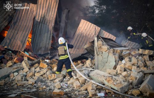 Rusija izvela nove udare na ukrajinske luke: Ubijene tri osobe, gađana skladišta, pogon za dronove